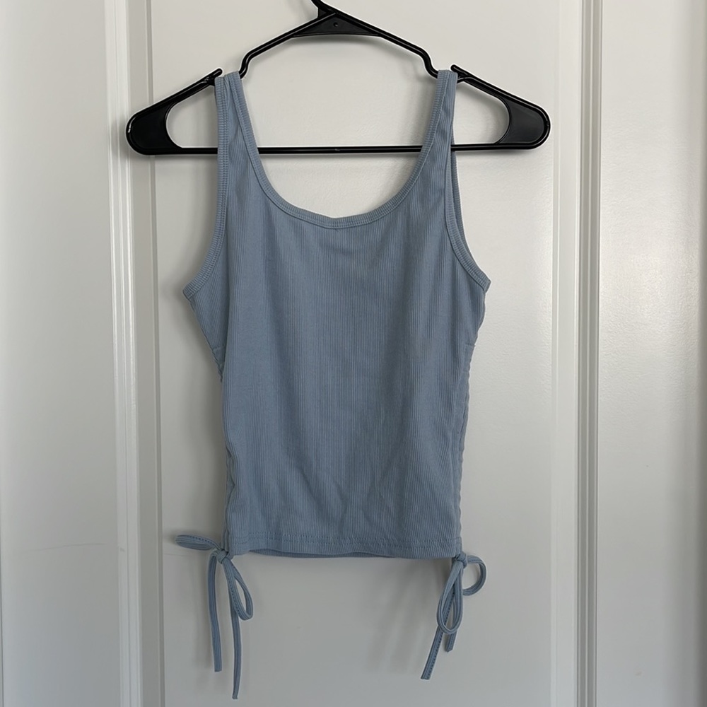 Crop Top - Picture 2 of 2
